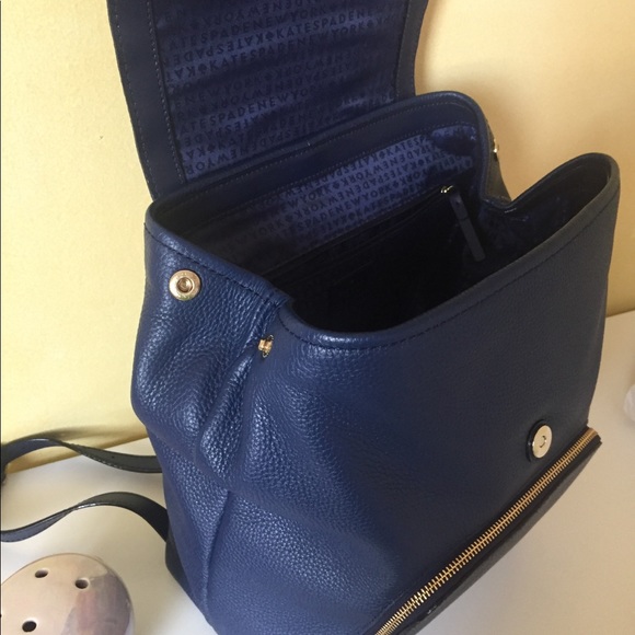 ⭐️SOLD⭐️ KATE SPADE ♠️ leather navy backpack - NWT - Picture 6 of 8